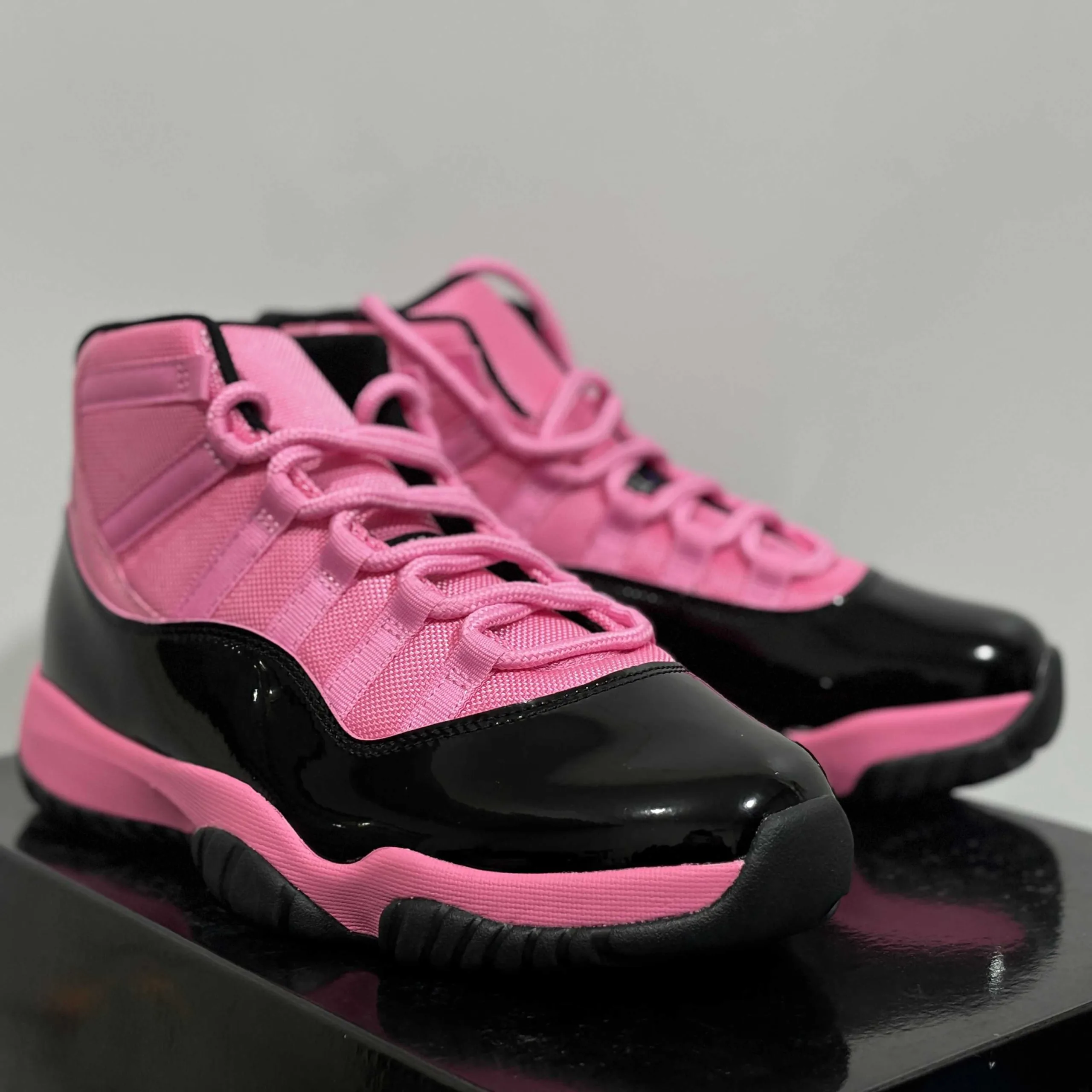 AJ11 Spade Pink UA Version