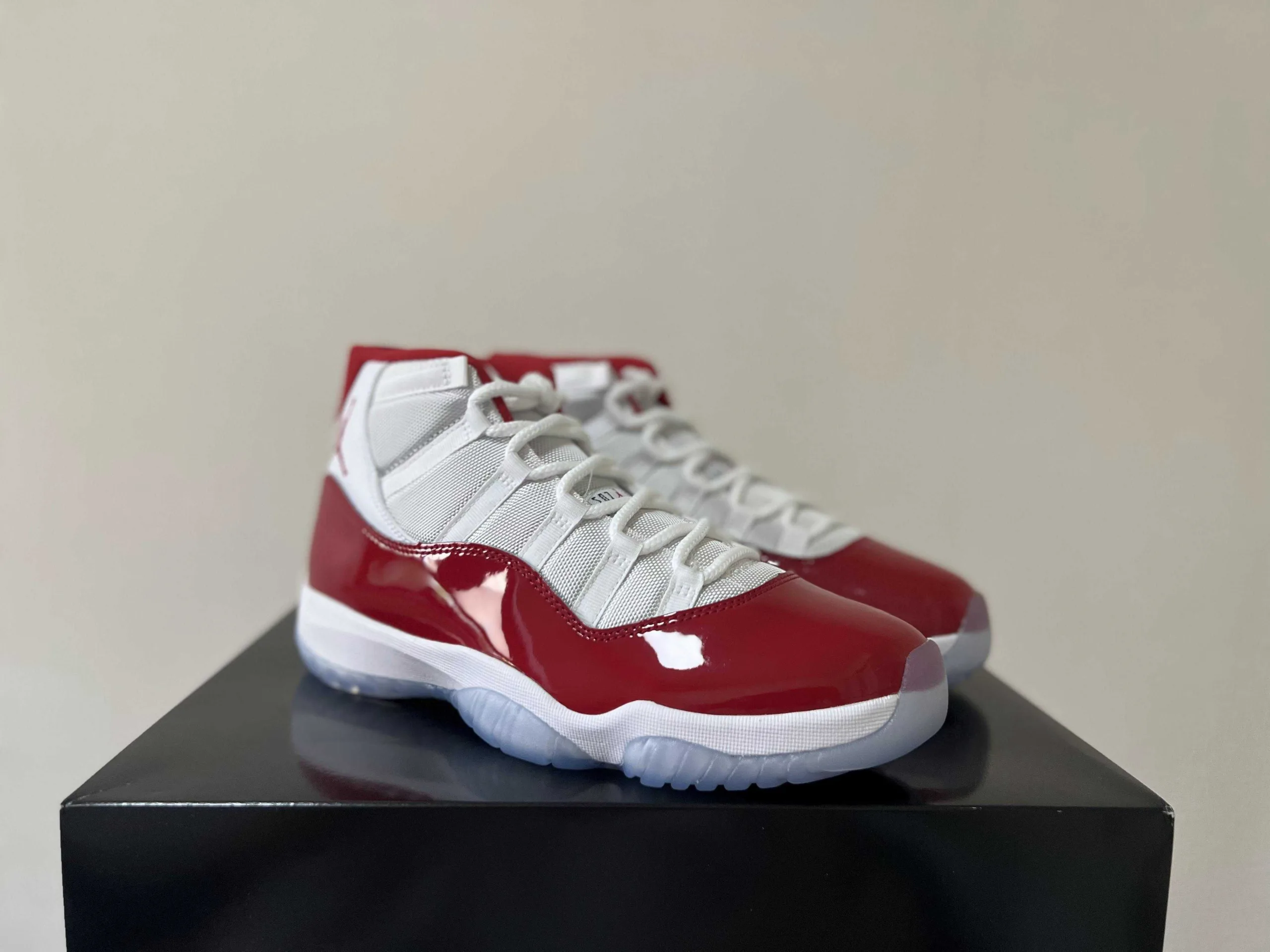 AJ11 White/Red High-Top UA Version