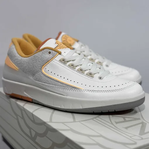 AJ2 Low-Top Grey Orange UA Version