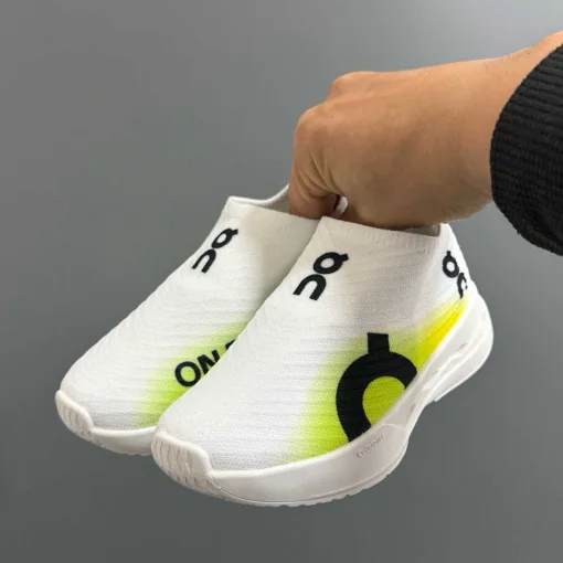 Angpao children's shoes