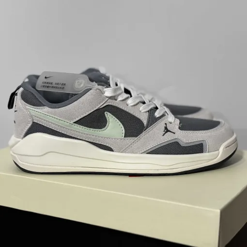 Jordan Mesh Sneakers UA Version