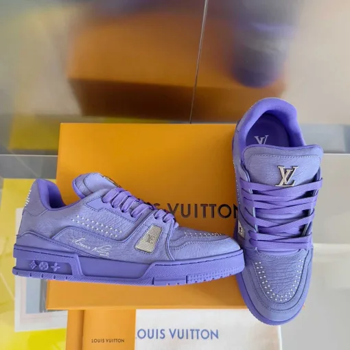 LV sneakers C